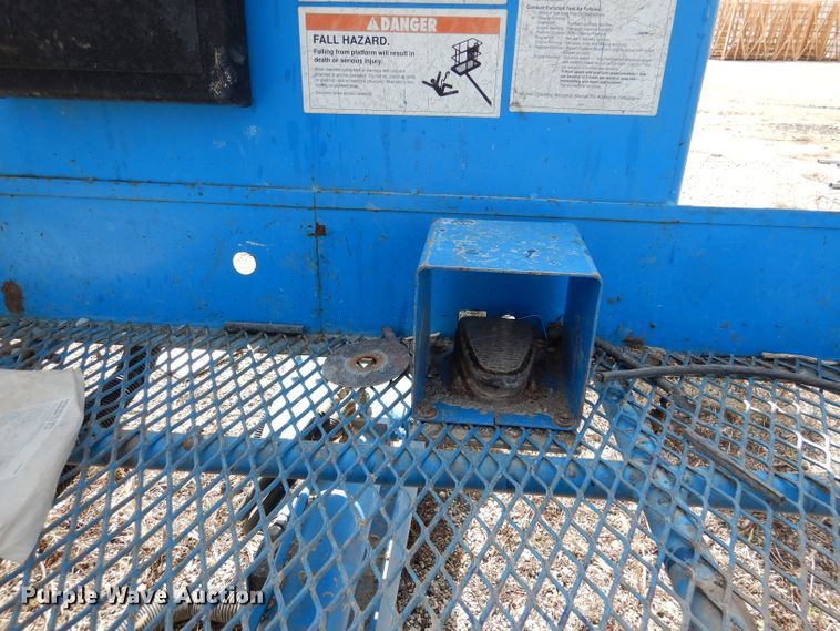 image for item GH9156 1992 Genie Z45/22  boom lift