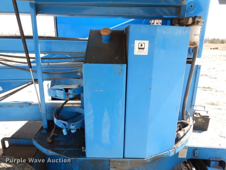 image for item GH9156 1992 Genie Z45/22  boom lift