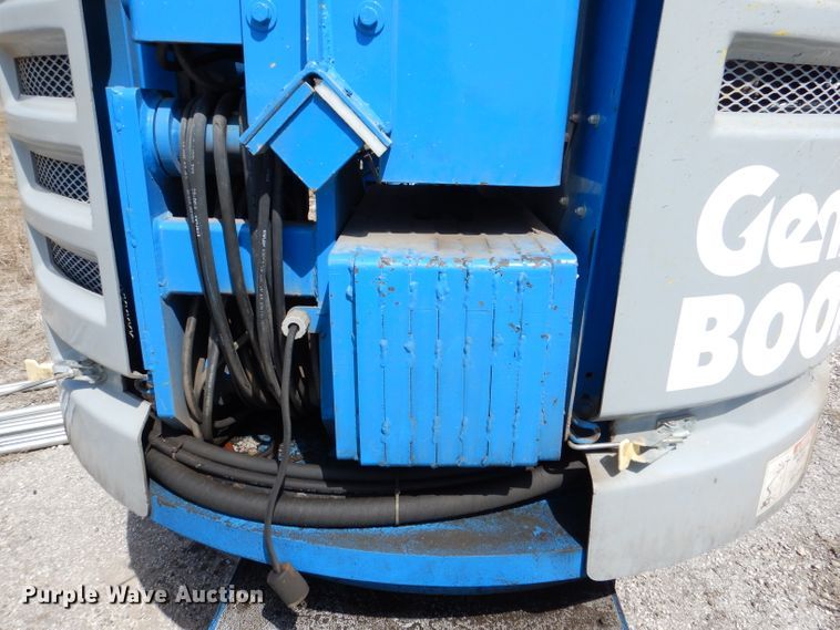 image for item GH9156 1992 Genie Z45/22  boom lift