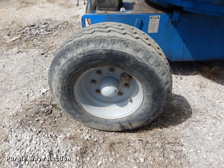 image for item GH9156 1992 Genie Z45/22  boom lift