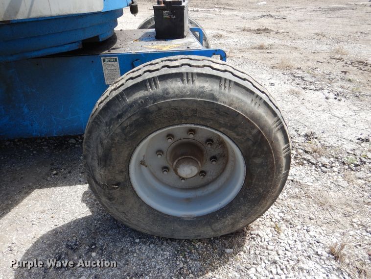 image for item GH9156 1992 Genie Z45/22  boom lift