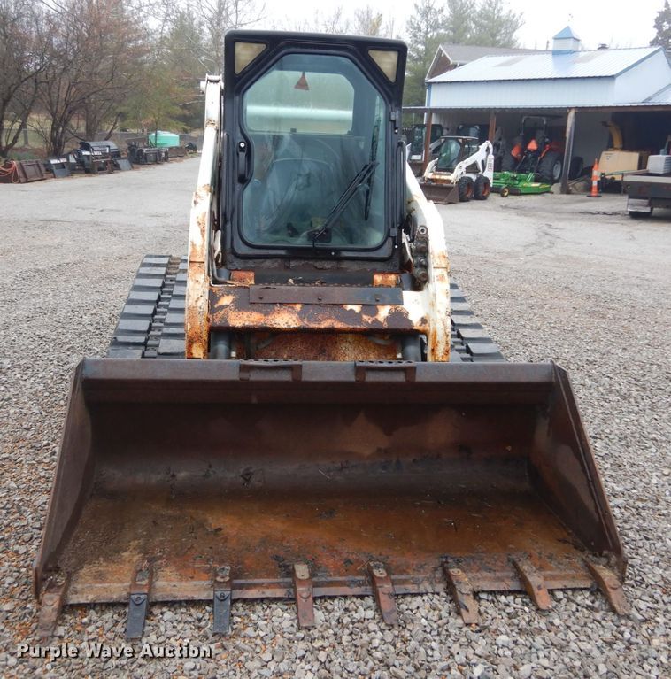 image for item GT9691 2005 Bobcat T190  tracked skid steer loader