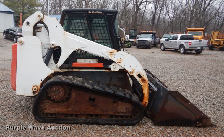 image for item GT9691 2005 Bobcat T190  tracked skid steer loader