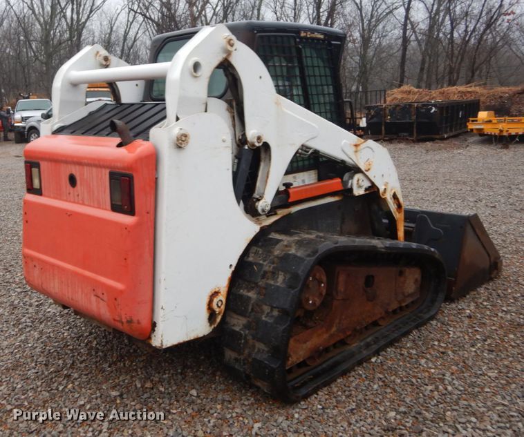 image for item GT9691 2005 Bobcat T190  tracked skid steer loader