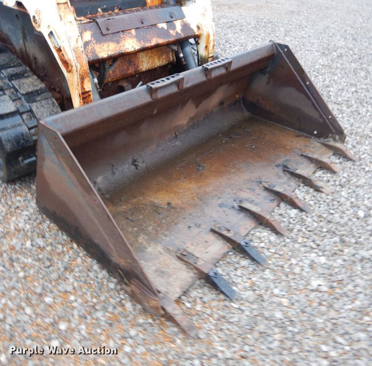 image for item GT9691 2005 Bobcat T190  tracked skid steer loader
