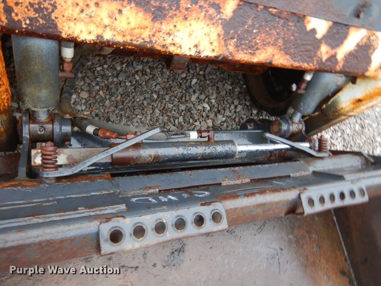 image for item GT9691 2005 Bobcat T190  tracked skid steer loader