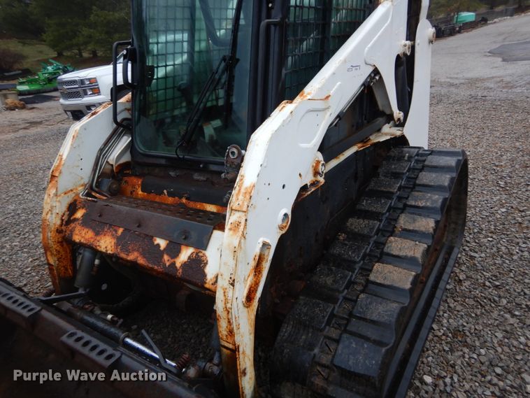 image for item GT9691 2005 Bobcat T190  tracked skid steer loader