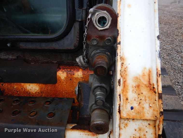 image for item GT9691 2005 Bobcat T190  tracked skid steer loader