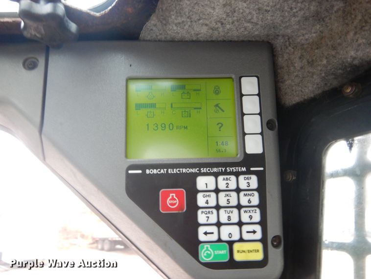 image for item GT9691 2005 Bobcat T190  tracked skid steer loader