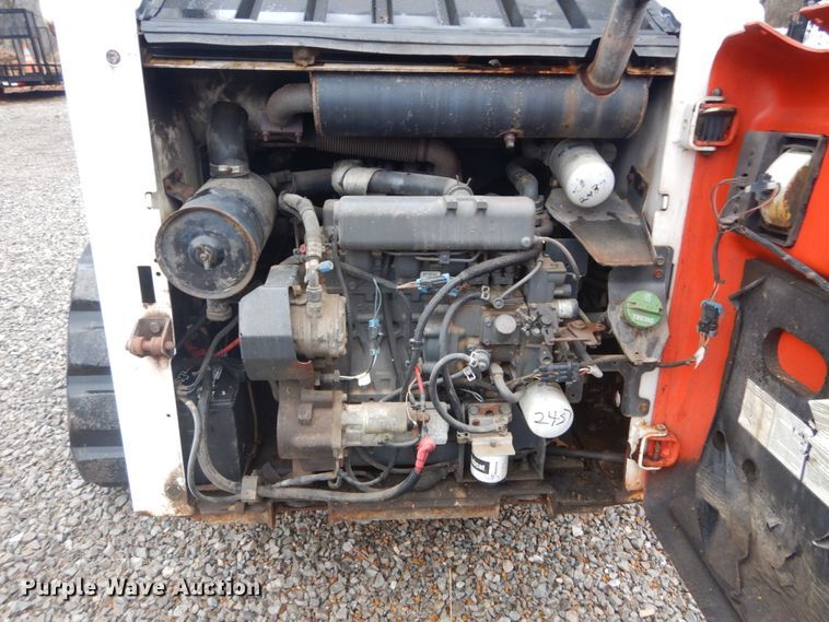 image for item GT9691 2005 Bobcat T190  tracked skid steer loader