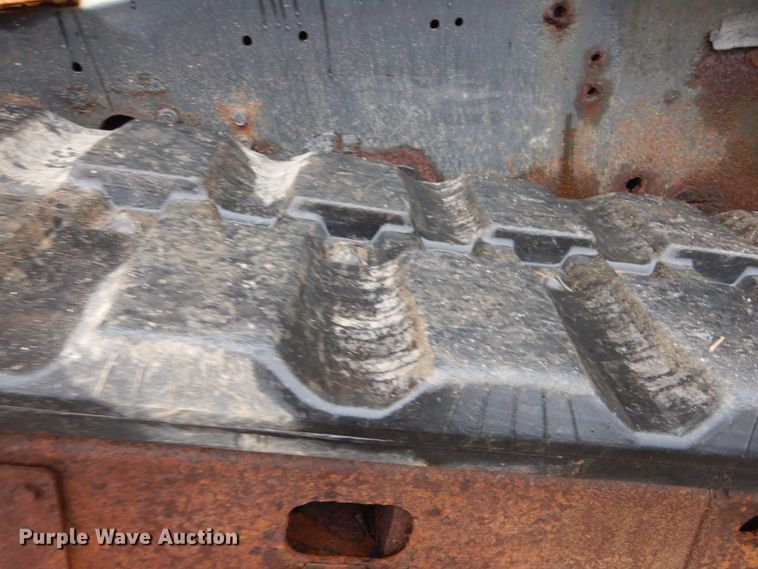 image for item GT9691 2005 Bobcat T190  tracked skid steer loader