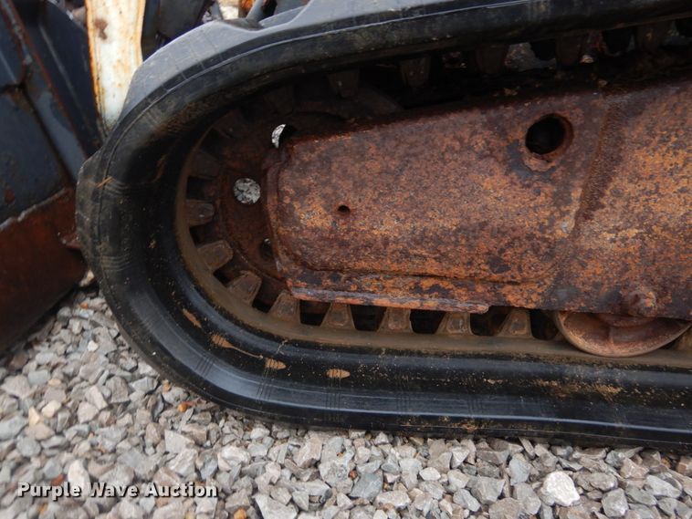 image for item GT9691 2005 Bobcat T190  tracked skid steer loader