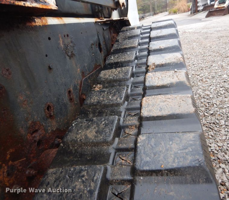 image for item GT9691 2005 Bobcat T190  tracked skid steer loader
