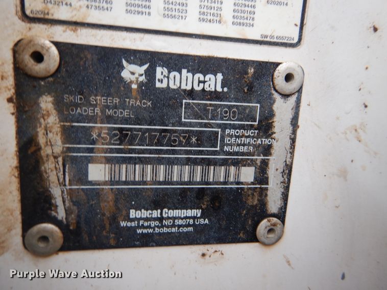 image for item GT9691 2005 Bobcat T190  tracked skid steer loader
