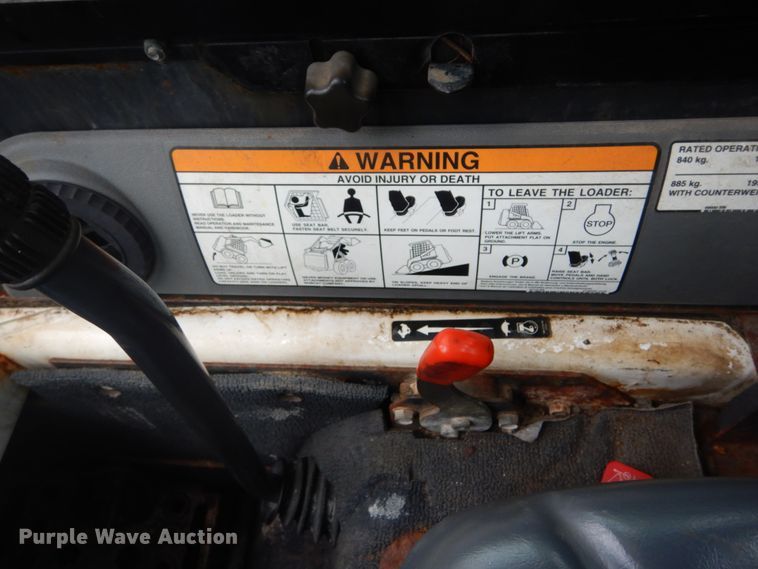 image for item GT9692 2007 Bobcat S185  skid steer loader