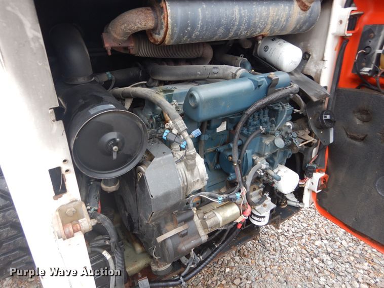 image for item GT9692 2007 Bobcat S185  skid steer loader