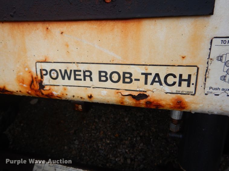 image for item GT9692 2007 Bobcat S185  skid steer loader