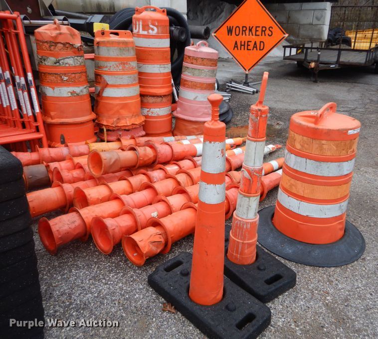 image for item GT9694 Road safety equipment