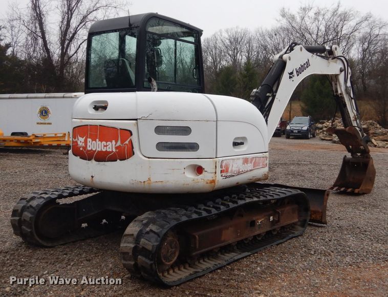 image for item GT9699 2006 Bobcat 442  mini excavator