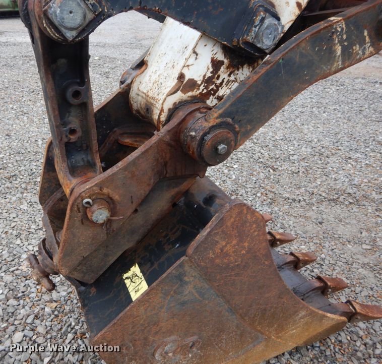 image for item GT9699 2006 Bobcat 442  mini excavator