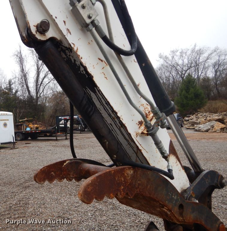 image for item GT9699 2006 Bobcat 442  mini excavator