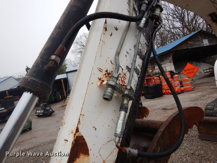 image for item GT9699 2006 Bobcat 442  mini excavator