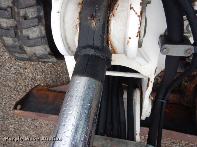 image for item GT9699 2006 Bobcat 442  mini excavator