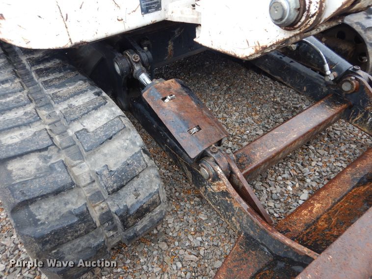 image for item GT9699 2006 Bobcat 442  mini excavator