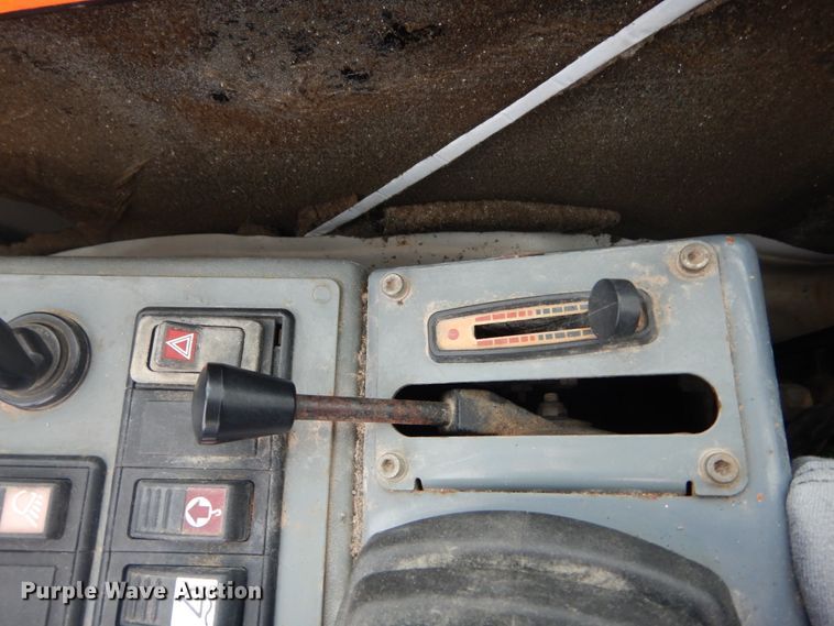 image for item GT9699 2006 Bobcat 442  mini excavator