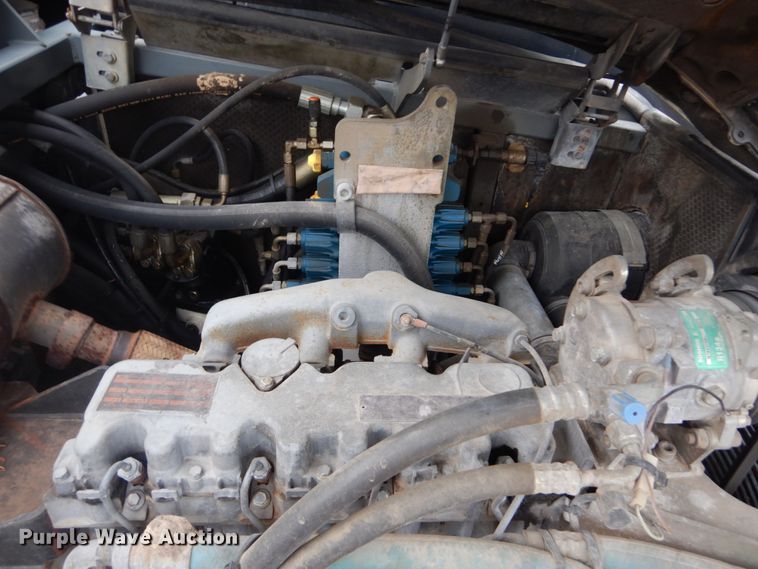 image for item GT9699 2006 Bobcat 442  mini excavator