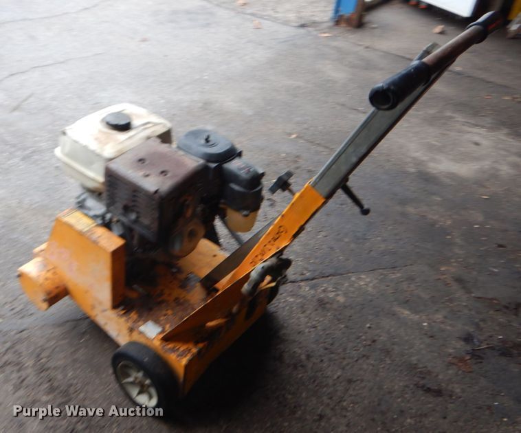 image for item GT9707 Diamant Boart CCS-13H  concrete saw