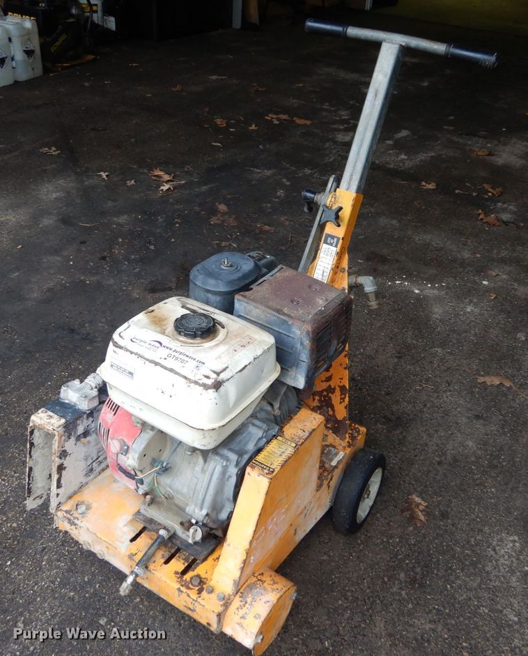 image for item GT9707 Diamant Boart CCS-13H  concrete saw