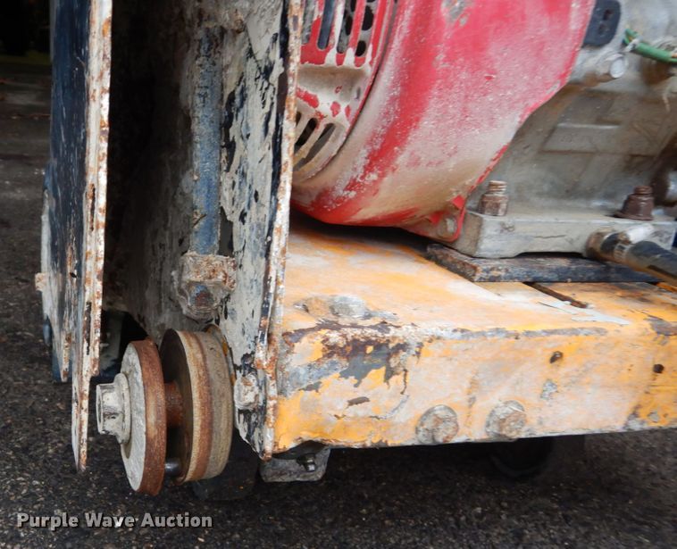 image for item GT9707 Diamant Boart CCS-13H  concrete saw