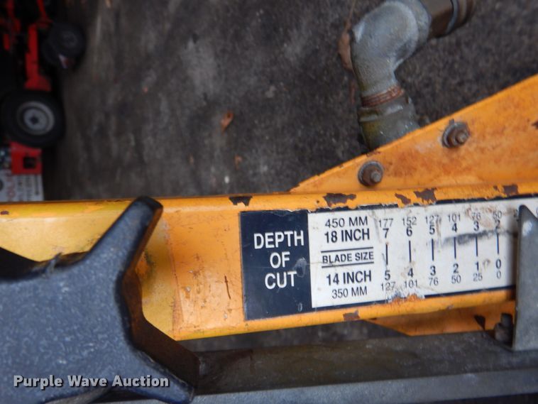 image for item GT9707 Diamant Boart CCS-13H  concrete saw