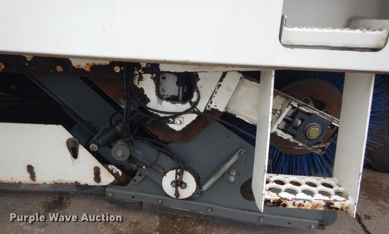 image for item GT9710 1998 Elgin Pelican Series P  street sweeper