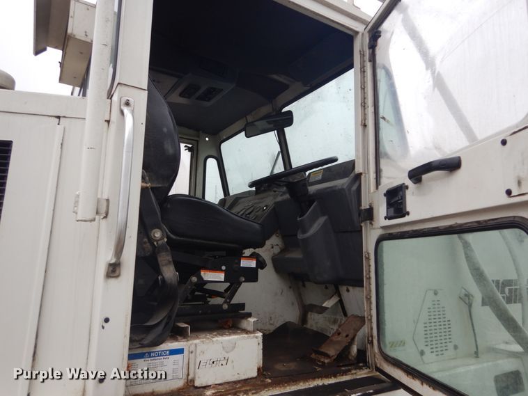 image for item GT9710 1998 Elgin Pelican Series P  street sweeper