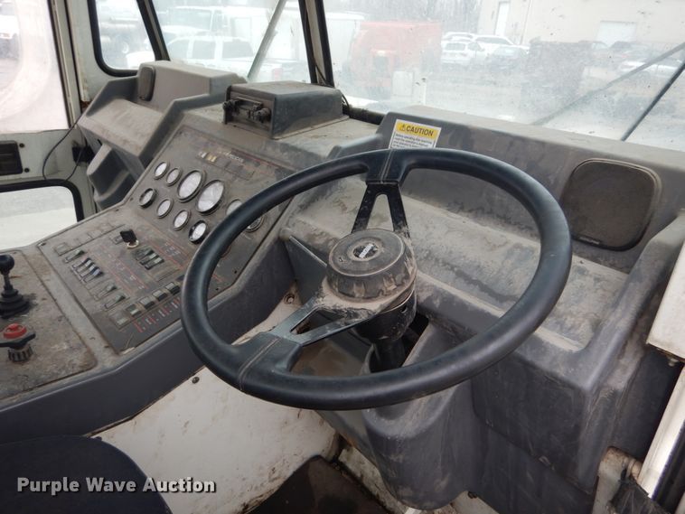 image for item GT9710 1998 Elgin Pelican Series P  street sweeper