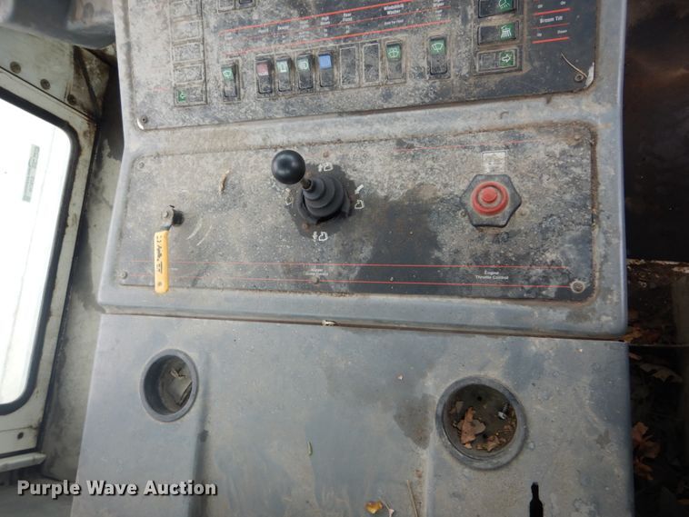 image for item GT9710 1998 Elgin Pelican Series P  street sweeper