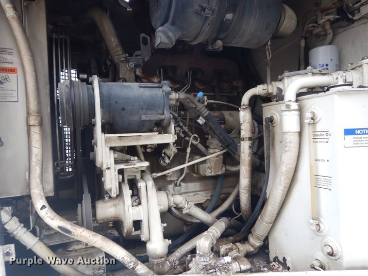 image for item GT9710 1998 Elgin Pelican Series P  street sweeper