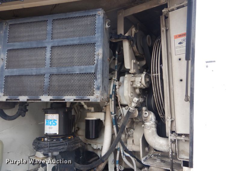 image for item GT9710 1998 Elgin Pelican Series P  street sweeper