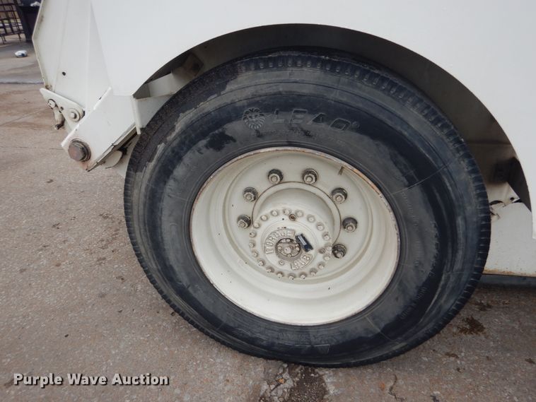 image for item GT9710 1998 Elgin Pelican Series P  street sweeper