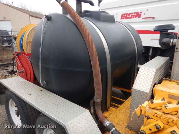 image for item GT9711 1999 Underground sewer jetter trailer