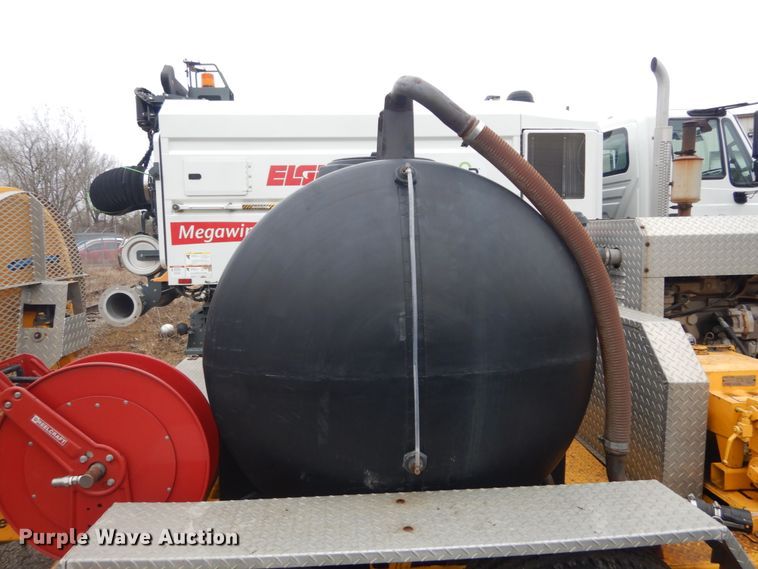image for item GT9711 1999 Underground sewer jetter trailer