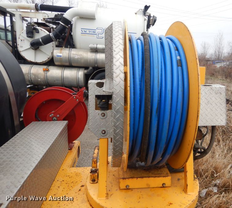 image for item GT9711 1999 Underground sewer jetter trailer