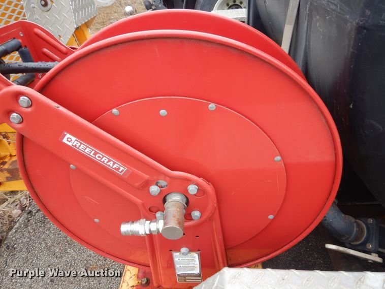 image for item GT9711 1999 Underground sewer jetter trailer