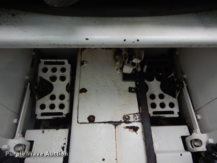 image for item GT9712 1998 Bobcat 873  skid steer