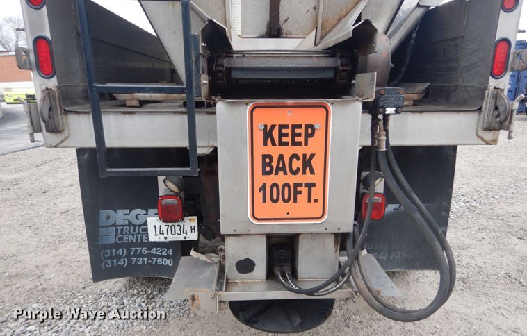 image for item GT9713 2007 GMC C6500  dump truck