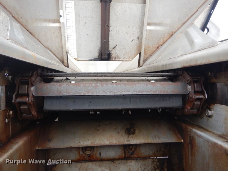 image for item GT9713 2007 GMC C6500  dump truck