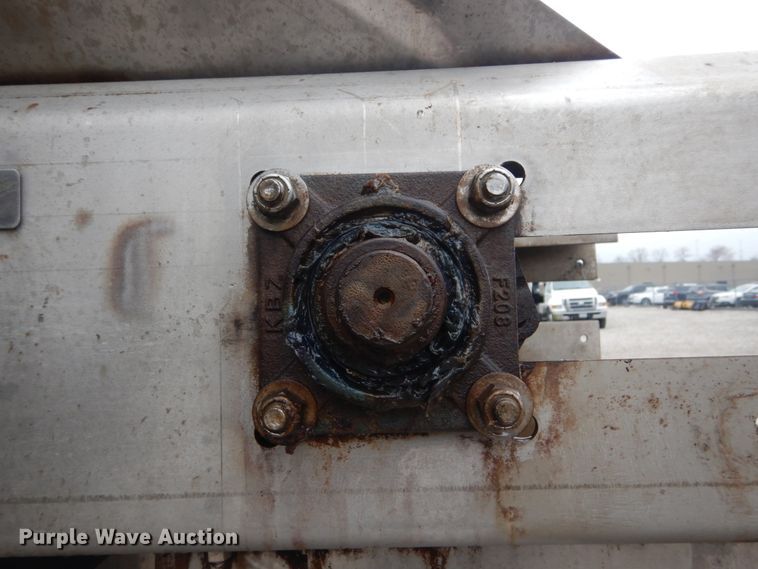 image for item GT9713 2007 GMC C6500  dump truck