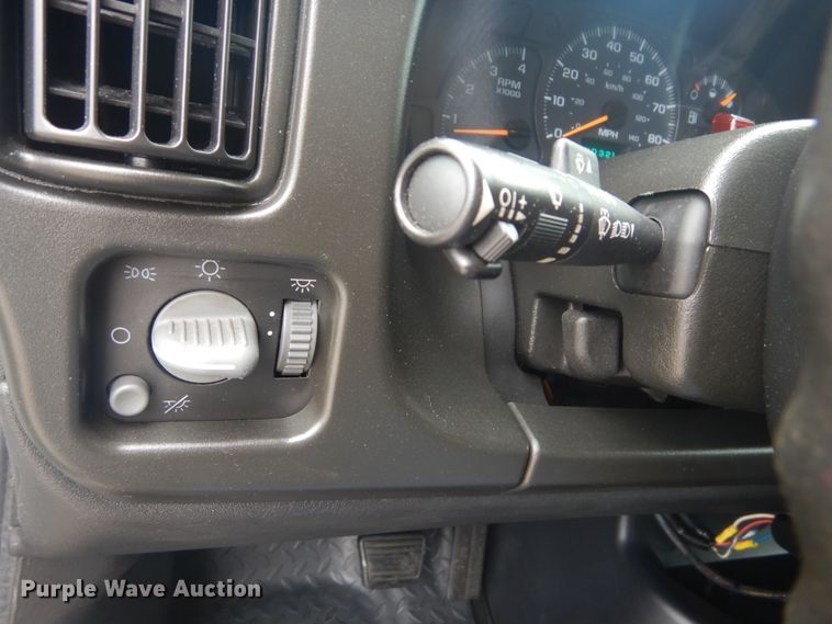 image for item GT9713 2007 GMC C6500  dump truck